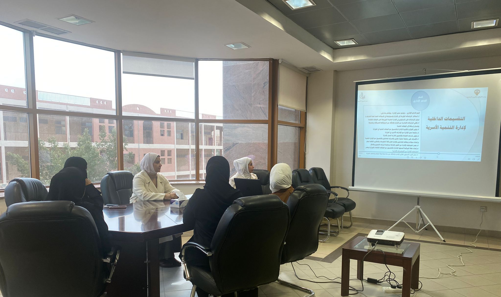 البرنامج التدريبي الأول لطالبات الميداني بجامعة الكويت