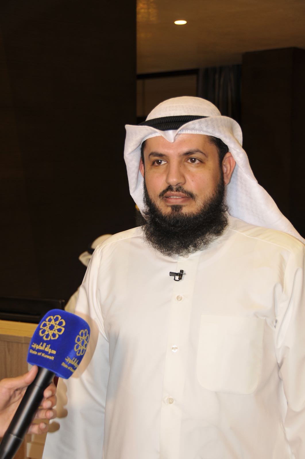 رئيس فريق الخدمات المالية